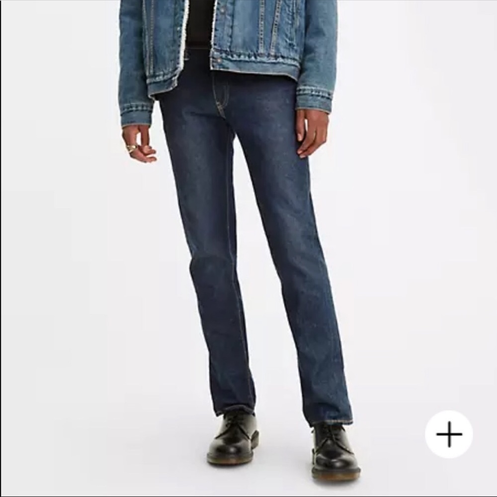 Levi Strauss & Co | Men’s 511 Slim Stretch Jeans - Picture 3 of 7
